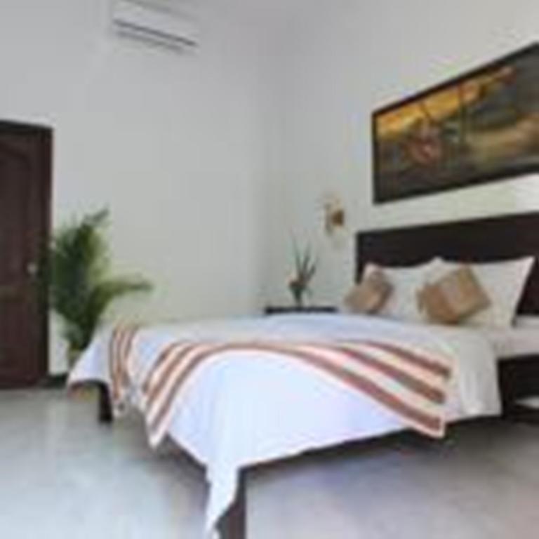 Ricel Homestay Gili Trawangan Exterior photo