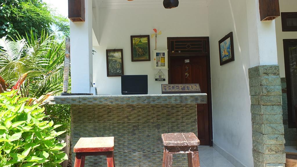 Ricel Homestay Gili Trawangan Exterior photo